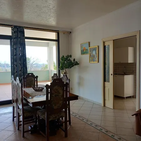 Vakantiehuis Casa Elegante Con Giardino *